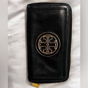 Authentic Tory Burch Wallet